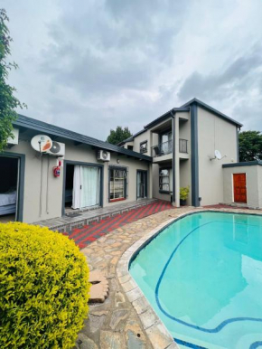 Zamambongi Guest Houses & Spa